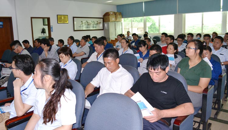 湖南abpay爱博钱包官网特种陶瓷劳务有限公司|abpay爱博钱包官网劳务公司